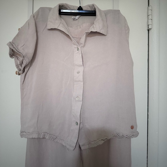 DanSkin nude Light Pink Button-Up Pajama Set - Picture 2 of 15